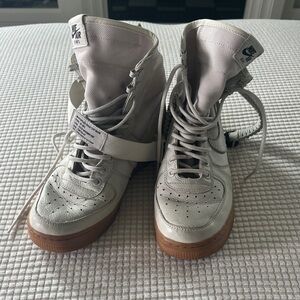 Nike SF AF-1 Women's High-Top Sneakers in Tan size 7.5